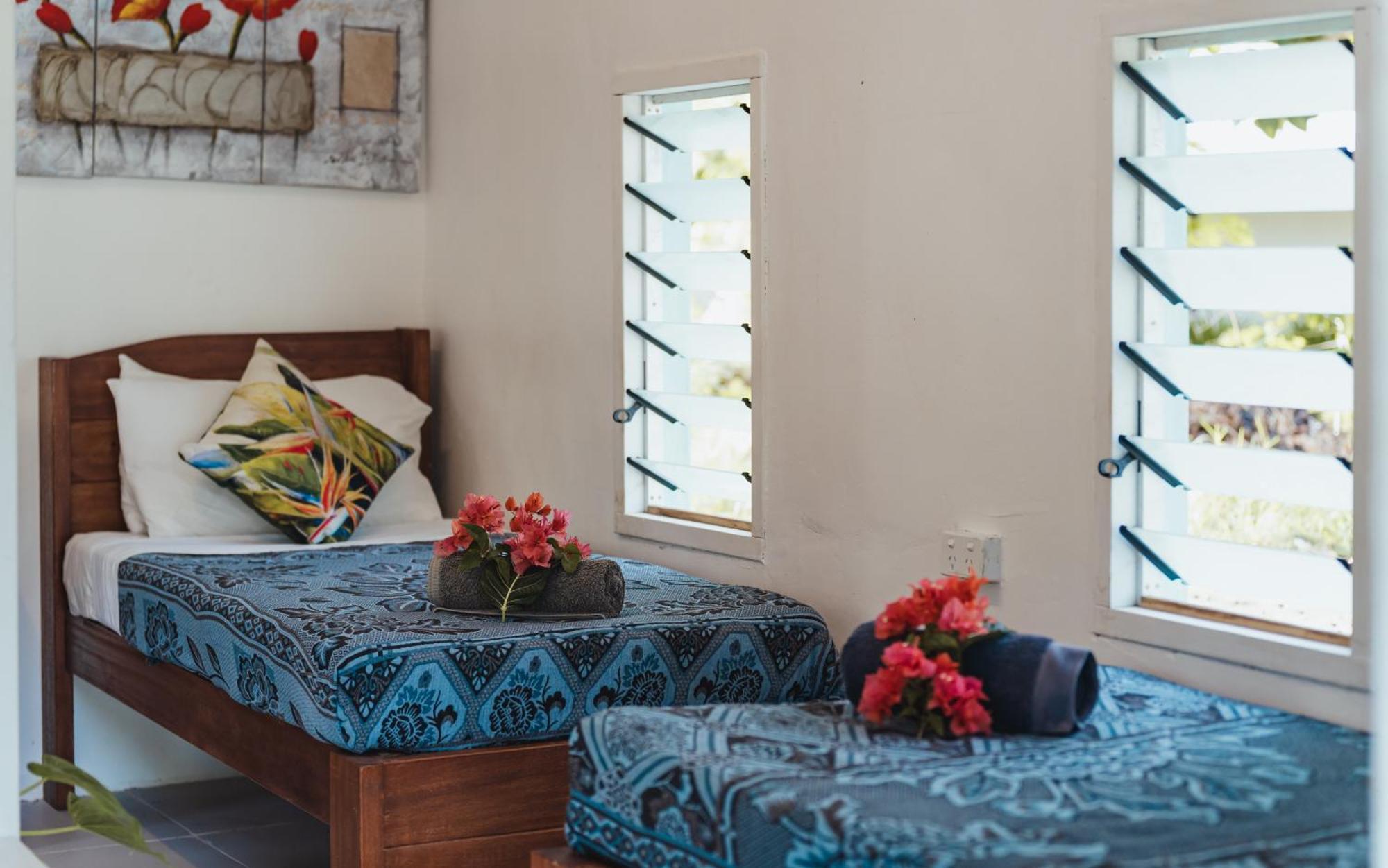 เลอ ไลฟ์ รีสอร์ต Hotel Epule ภายนอก รูปภาพ