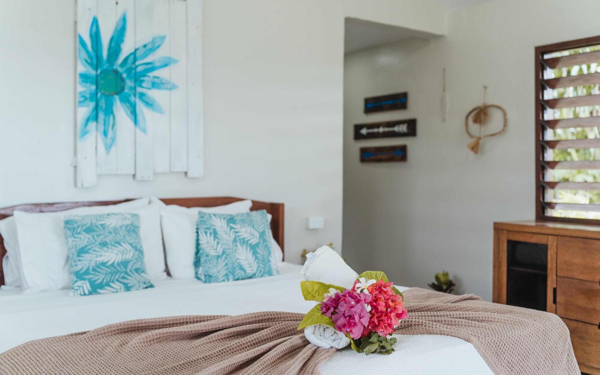 เลอ ไลฟ์ รีสอร์ต Hotel Epule ภายนอก รูปภาพ