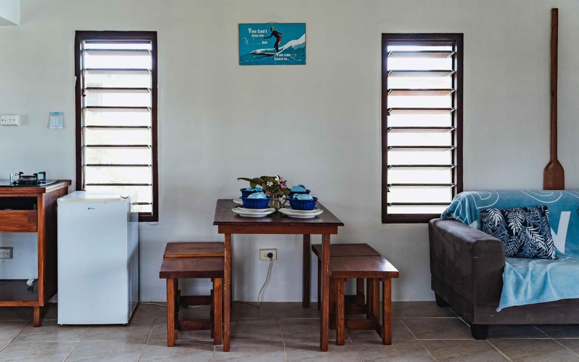 เลอ ไลฟ์ รีสอร์ต Hotel Epule ภายนอก รูปภาพ