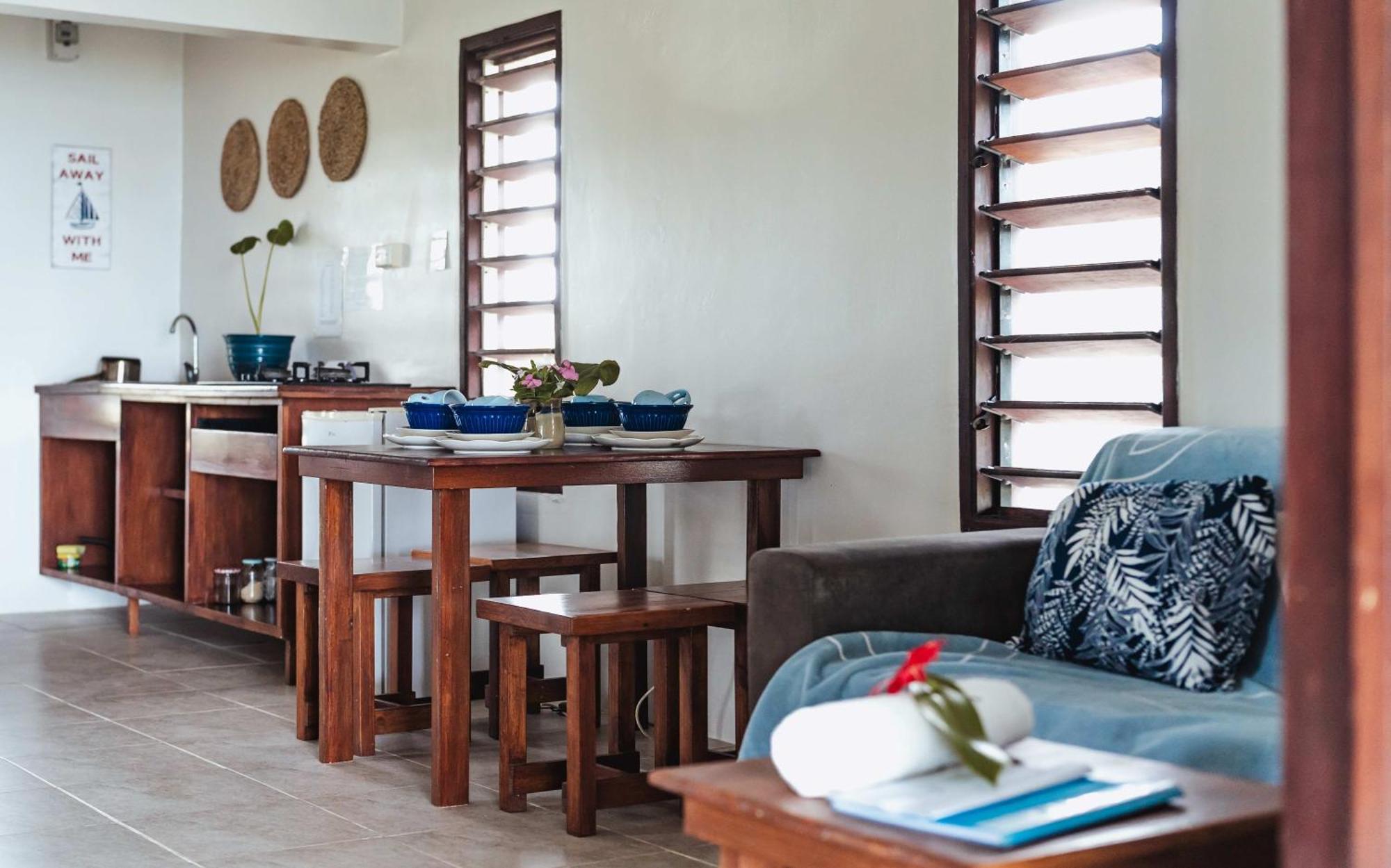 เลอ ไลฟ์ รีสอร์ต Hotel Epule ภายนอก รูปภาพ